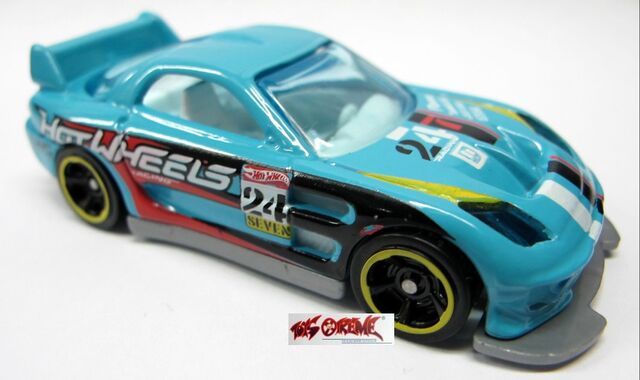 File:2012-24-Seven-LITE BLUE-1.jpg