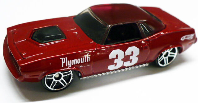 File:Plymouth Barracuda Dark Red.jpg