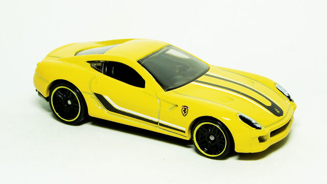 File:Ferrari 599 GTB Fiorano 10.jpg