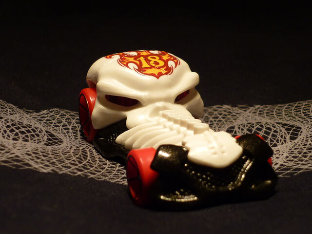 File:Skull Crusher 2014.jpg