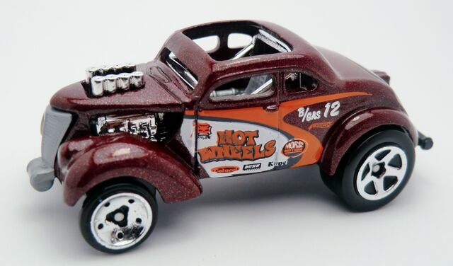 File:Pass'n Gasser-2013 3-Pack.jpg