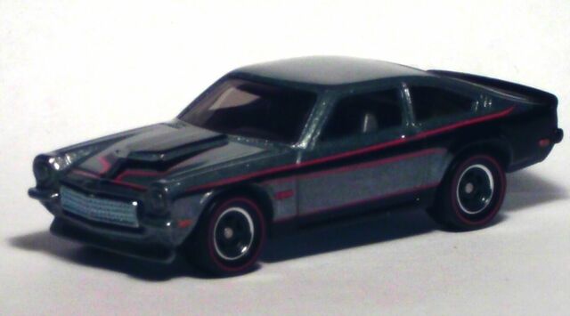 File:2012 boulevard custom vega.jpg