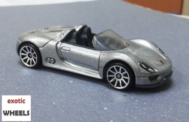 File:PORSCHE (1).jpg