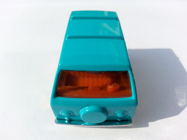 File:The Mystery Machine front.jpg