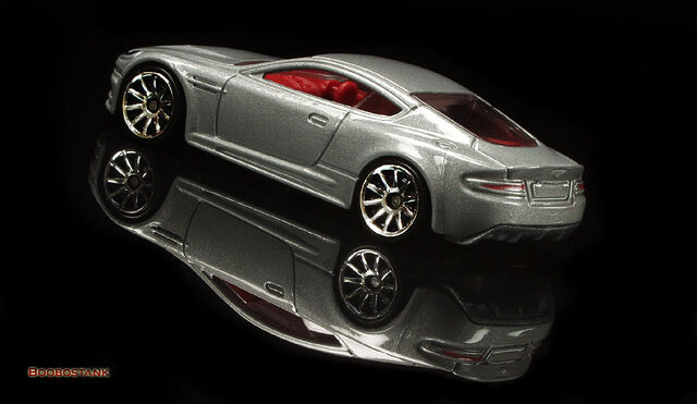 File:AstonMartinDBS10AllStars LR thomas.jpg