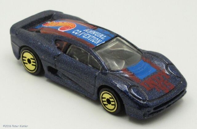 File:Jaguar XJ220-24777 3.jpg
