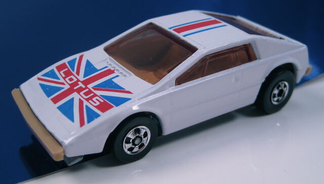 File:Royalflashwhitefrance.jpg