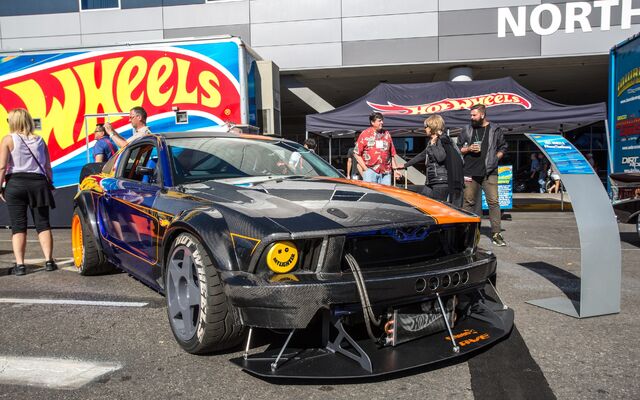 File:SEMA Mustang 01.jpg
