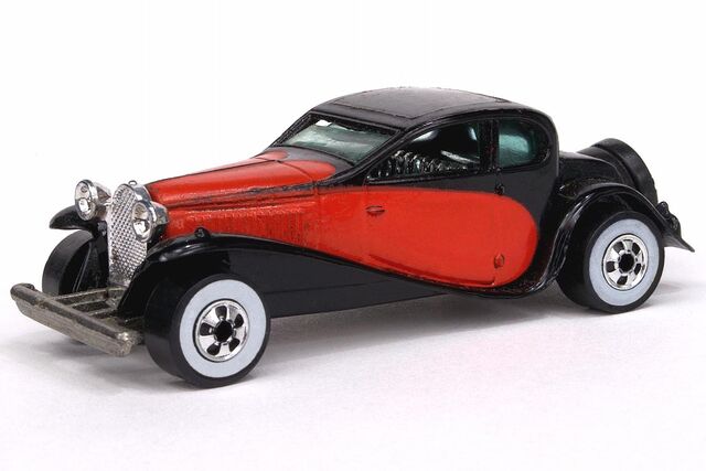 File:'37 Bugatti.jpg