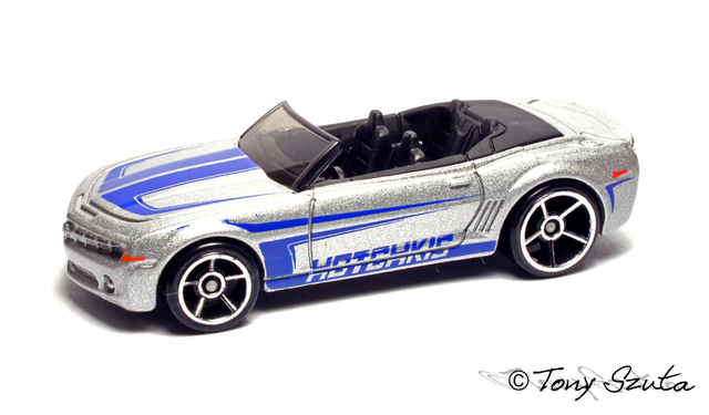 File:Camaro convertible concept 2011.png