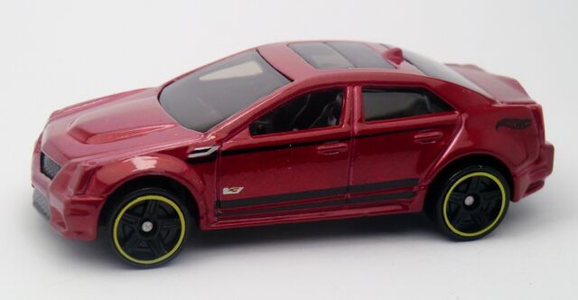 File:'09 Cadillac CTS-V-2013 152.jpg