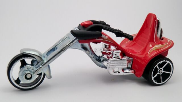 File:3-SQUEALER-2013 Motor Cycles.jpg