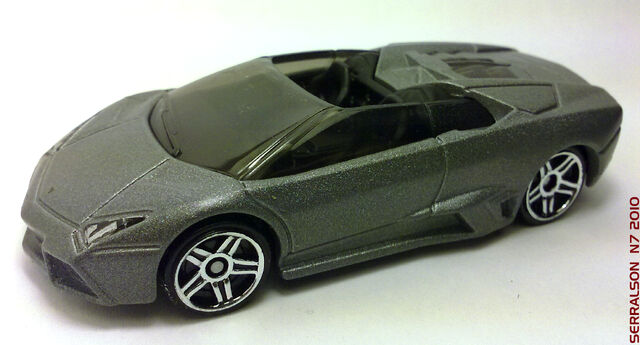 File:REVENTÓN ROADSTER A.jpg