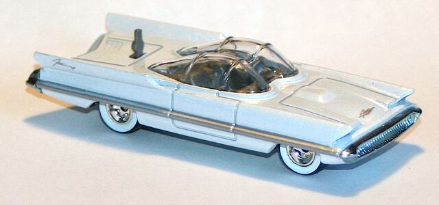 File:2012-HWG-'55LincolnFuturaConcept-White.jpg
