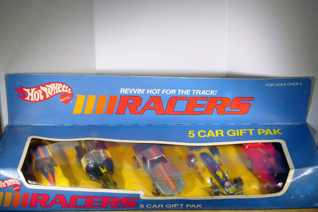 File:1989 Racers 5 Car Gift Pack.jpg
