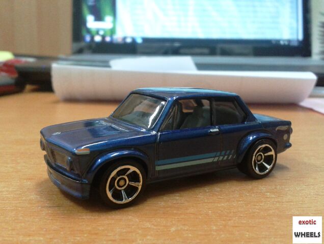 File:Bmw 2002 (2).jpg