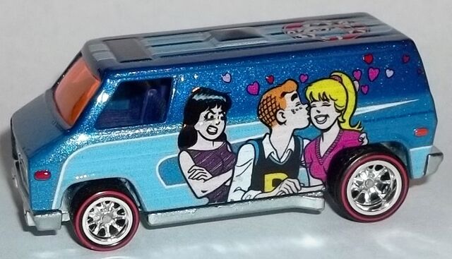 File:HW-2013-Archie Comics-Super Van.jpg