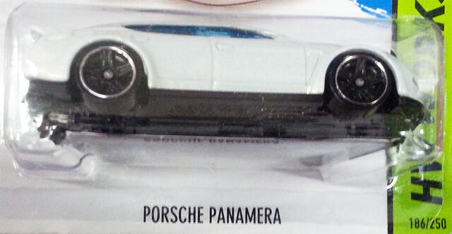 File:186PorschePanamera.jpg