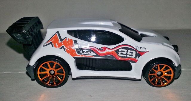 File:HW-2014-110-Fast 4WD-RoadRally...jpg