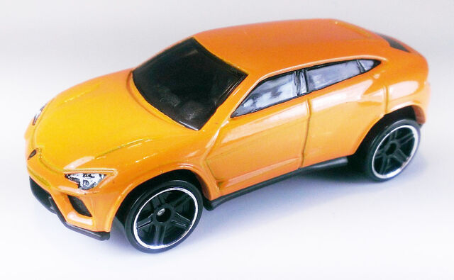 File:LamborghiniUrusX6999.jpg