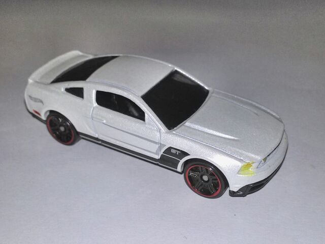 File:HW 10 mustang 5-pack.jpg