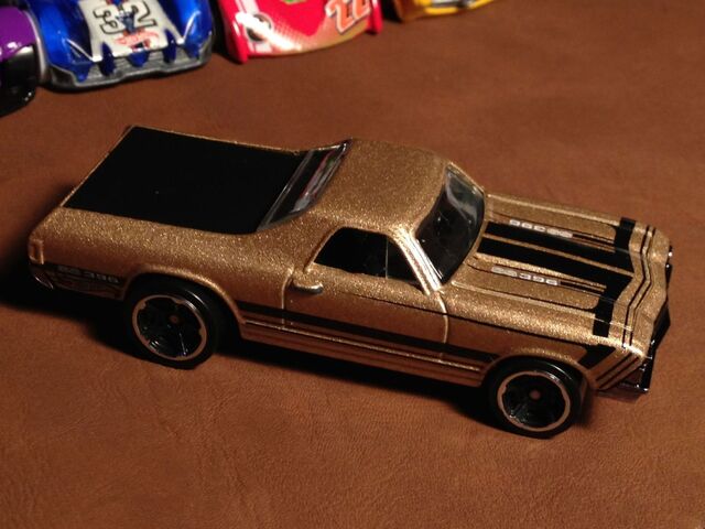 File:68 El Camino champagne.jpg