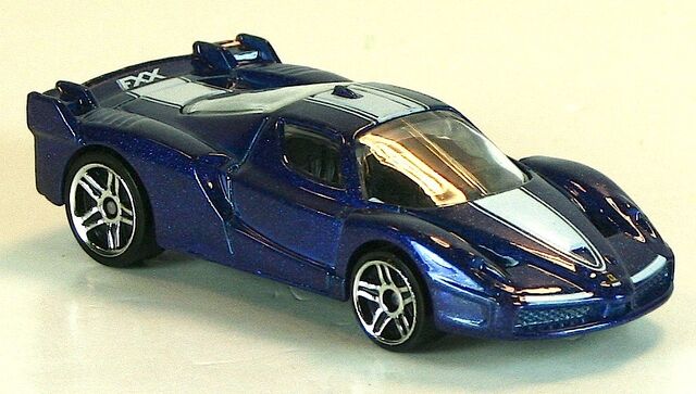 File:2013-Ferrari5-FXX-Blue.jpg