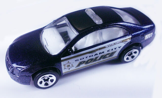 File:FordFusionCDT28.jpg