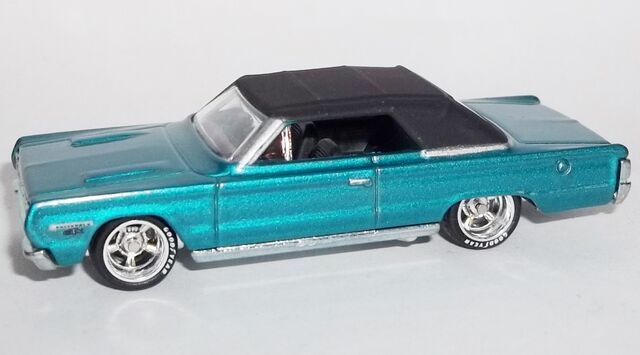 File:HW-2014-Retro Entertainment-'67 Plymouth Belvedere GTX.jpg