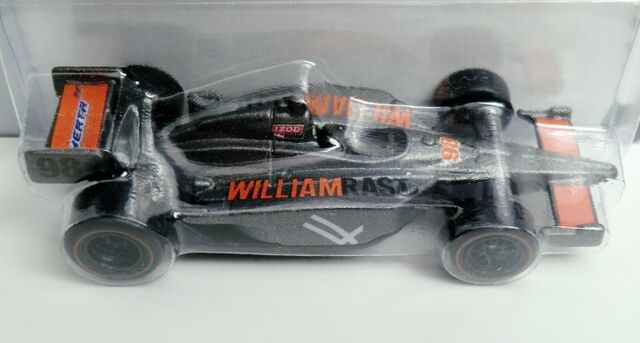 File:IZOD IndyCar Series-2012.W8335.jpg