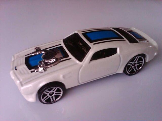 File:Artty671646.jpg