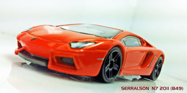 File:LAMBORGHINI AVENTADOR NM B.jpg