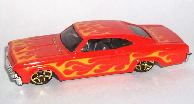 File:2013-Sunburnerz-'65 Chevy Impala.jpg