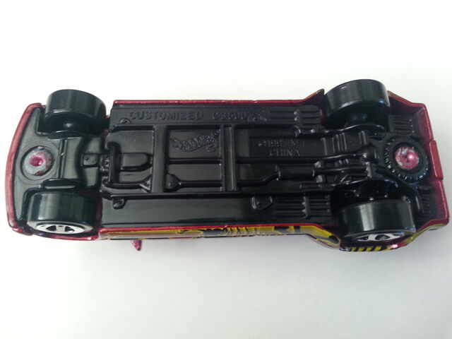 File:Customized C3500 underside.jpg