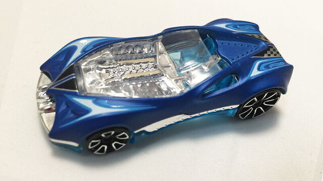 File:CUL8RBlue13.jpg