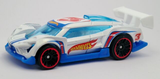 File:Super Blitzen-2013 White.jpg
