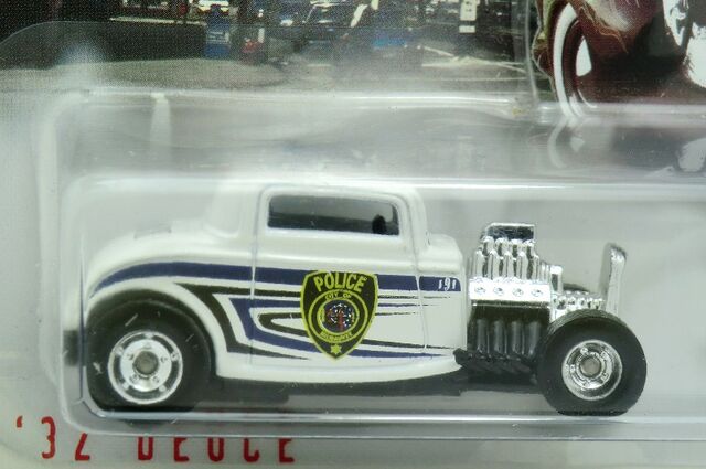 File:'32 Ford-1999 Cop Rods.jpg