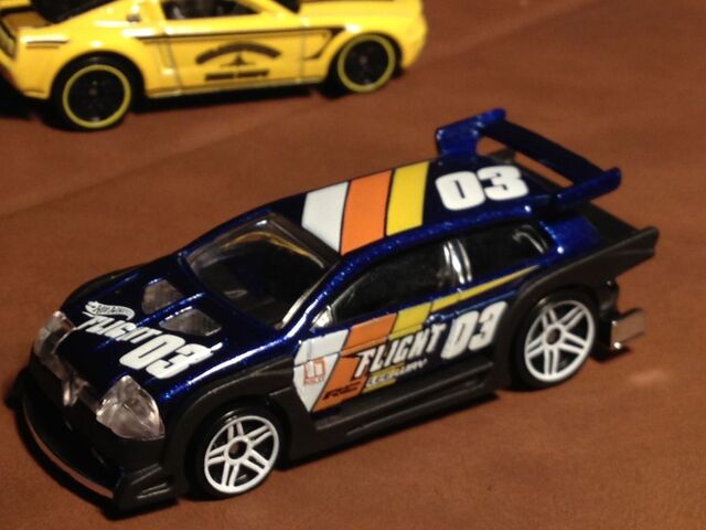 File:Flight '03 Dark Blue.jpg