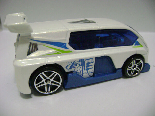 File:2008-5P-Max Steel-Hyperliner.jpg