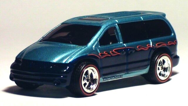 File:2012 Boulevard Dodge Caravan.jpg