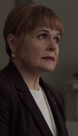 File:Elaine Brooks.png