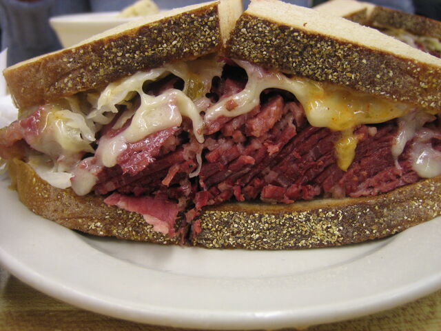 File:Katz's Deli - Lunch.jpg