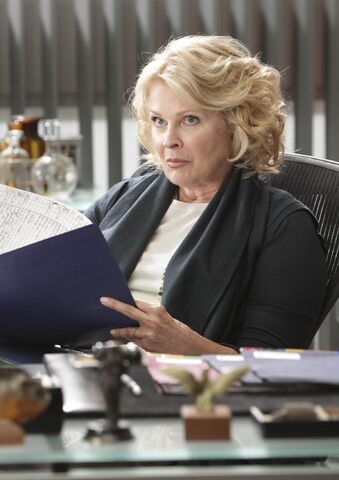 File:7-09-Larger-Than-Life-Promotional-Picture-arlene-cuddy-21705787-2560-1707.jpg
