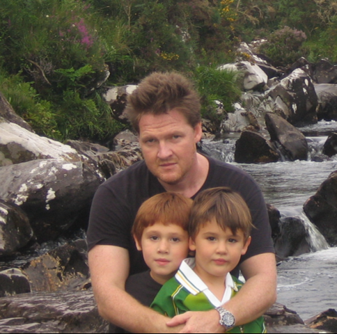 File:Donal logue - ireland.png
