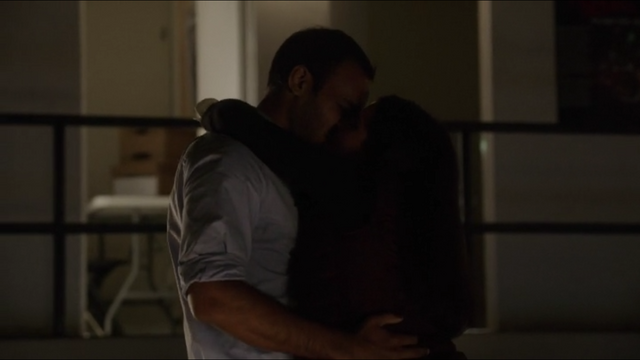 Archivo:Khan-laurel-107.png