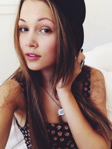 File:Kelli Berglund16.jpg