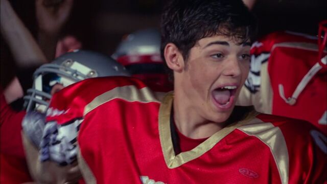 File:Noah Centineo- 1444948783.jpg