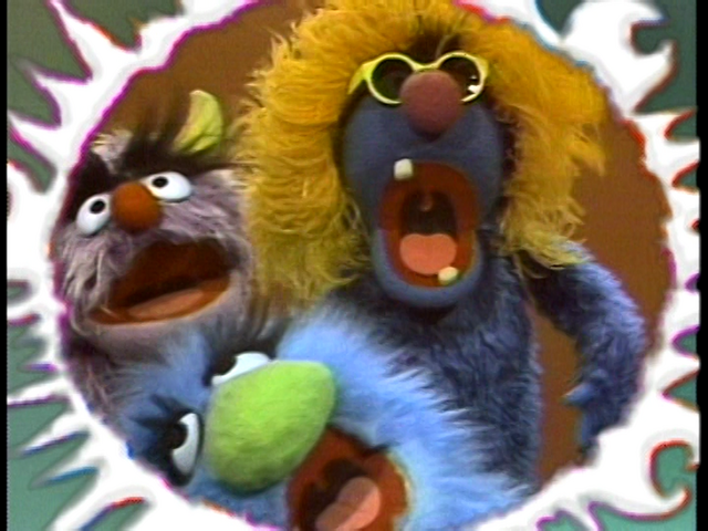 File:Little Chrissy Frazzle.png