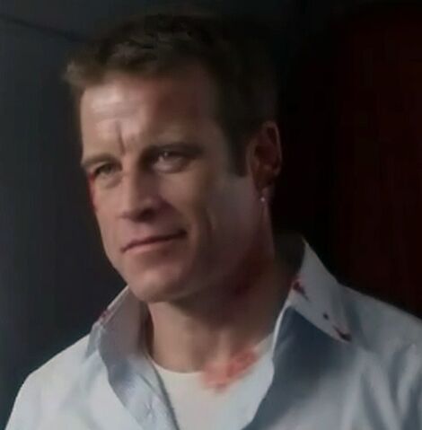 File:1x01 Christopher Chance.jpg