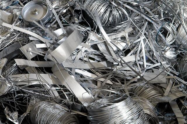 File:Metal-Feng-Shui-1.jpg